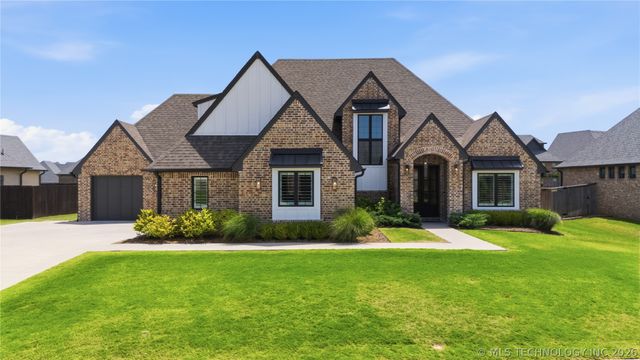 12743 S 4th Street, Jenks, OK 74037