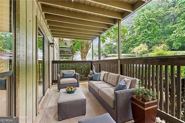 1202 Cumberland Court SE, Smyrna, GA 30080