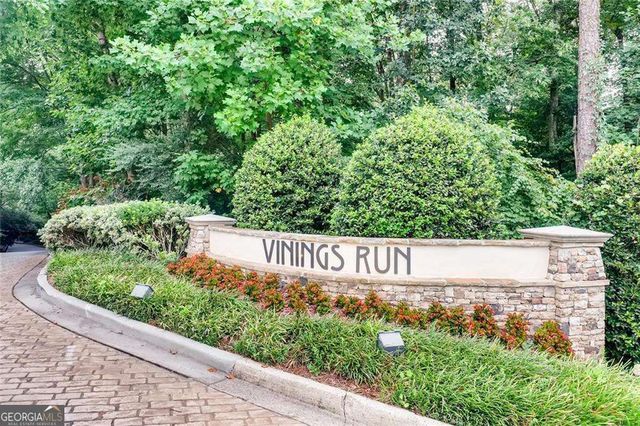 1202 Cumberland Court SE, Smyrna, GA 30080