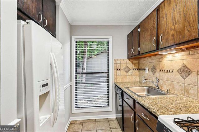 1202 Cumberland Court SE, Smyrna, GA 30080