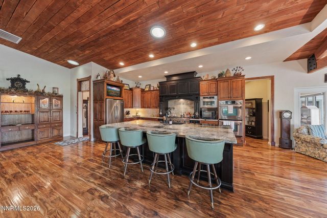 951 Riverview Drive, Gardnerville, NV 89460