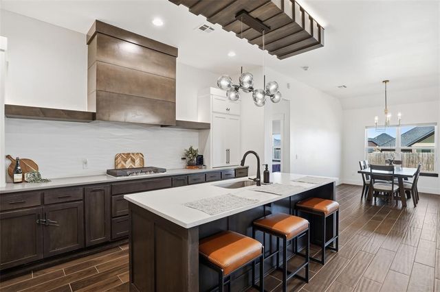 9341 SW 43rd Street, Oklahoma City, OK 73179