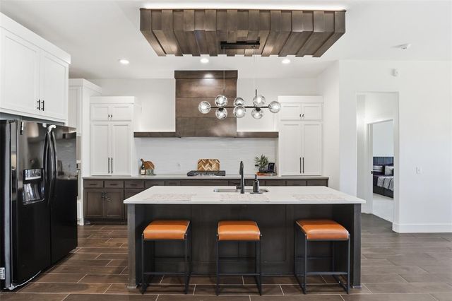 9341 SW 43rd Street, Oklahoma City, OK 73179