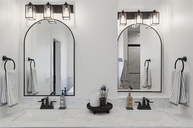 9341 SW 43rd Street, Oklahoma City, OK 73179