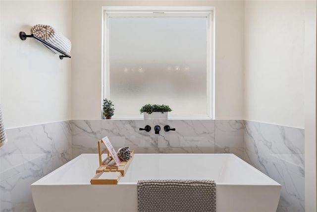 9341 SW 43rd Street, Oklahoma City, OK 73179