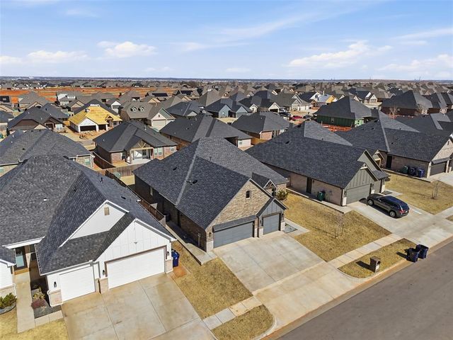 9341 SW 43rd Street, Oklahoma City, OK 73179