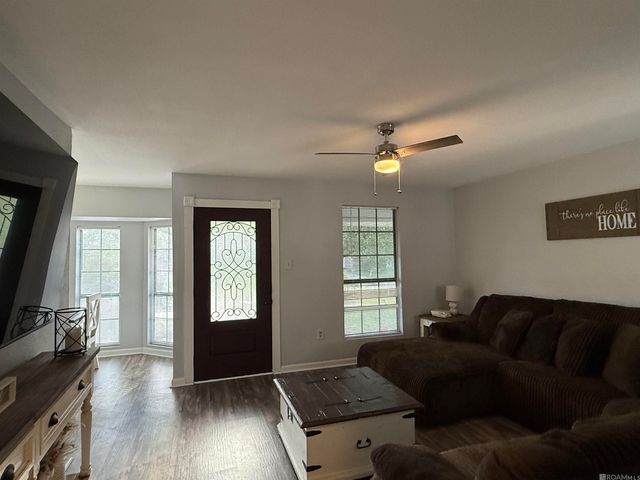 3854 N Yosemite Dr, Baton Rouge, LA 70814