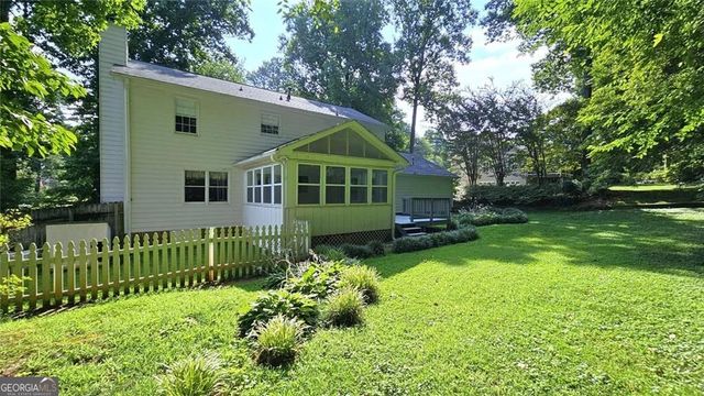 1056 Spring Mill Drive SW, Lilburn, GA 30047