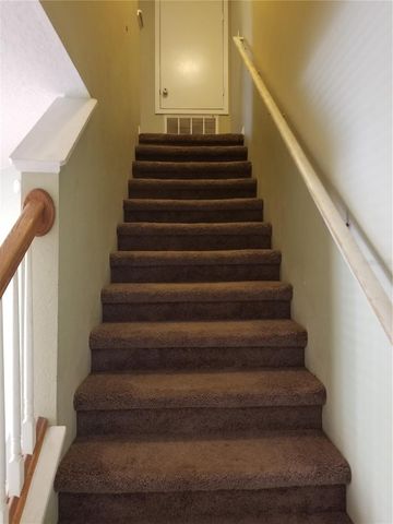 219 DRAW BRIDGE LANE, Valrico, FL 33594