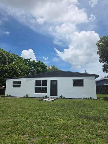 4181 Winchester Lane, Gun Club Estates, West Palm Beach, FL 33406