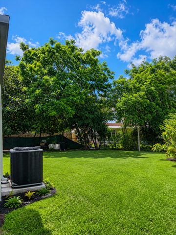 4181 Winchester Lane, Gun Club Estates, West Palm Beach, FL 33406