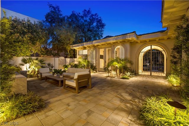 9320 Tournament Canyon Drive, Las Vegas, NV 89144