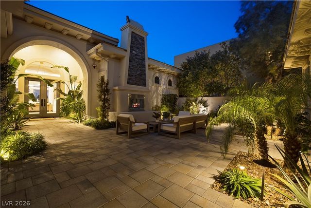 9320 Tournament Canyon Drive, Las Vegas, NV 89144