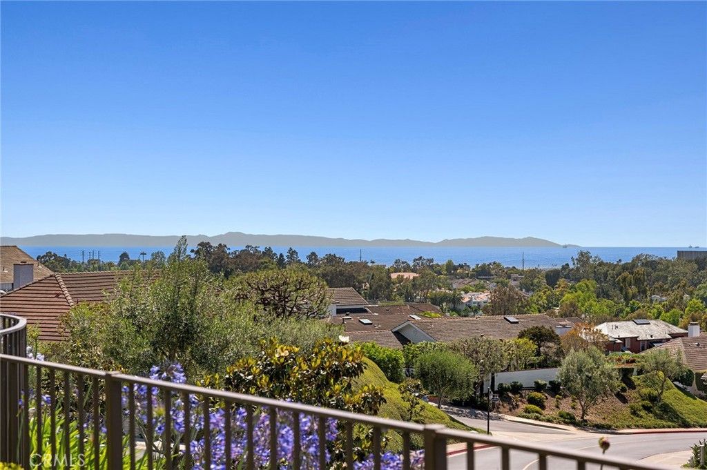1921 Yacht Colinia, Newport Beach, CA 92660