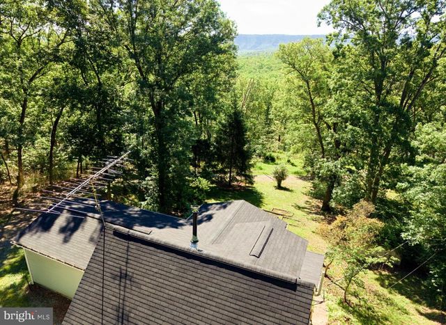 2932 KERNS SCHOOL RD, Springfield, WV 26763