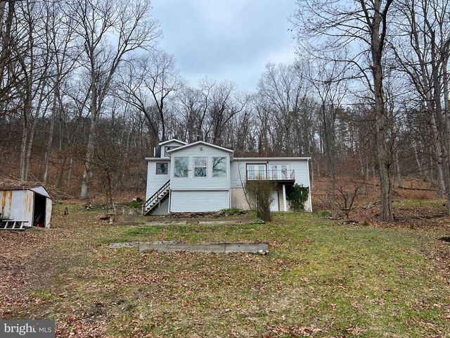 2932 KERNS SCHOOL RD, Springfield, WV 26763