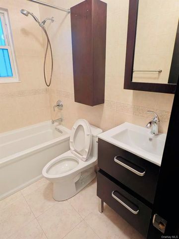 6408 213th Street, Oakland Gardens, NY 11364