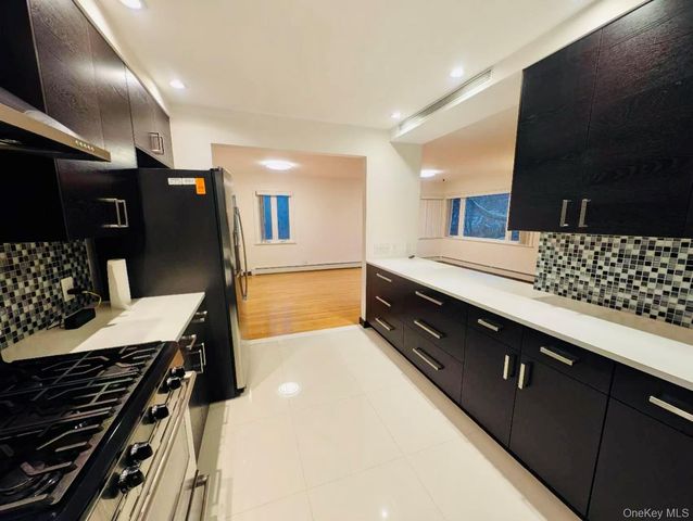 6408 213th Street, Oakland Gardens, NY 11364