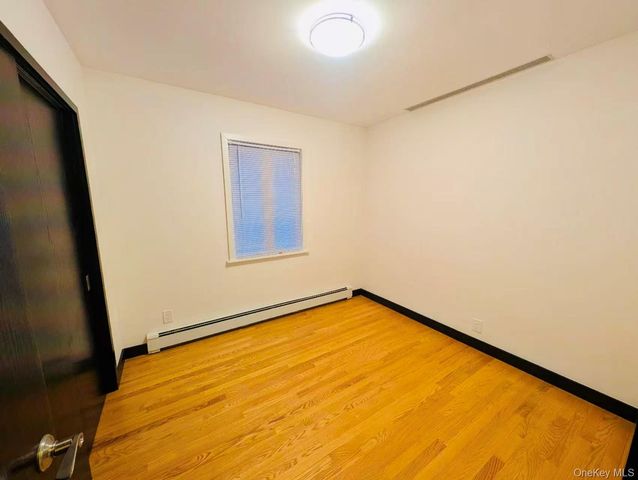 6408 213th Street, Oakland Gardens, NY 11364