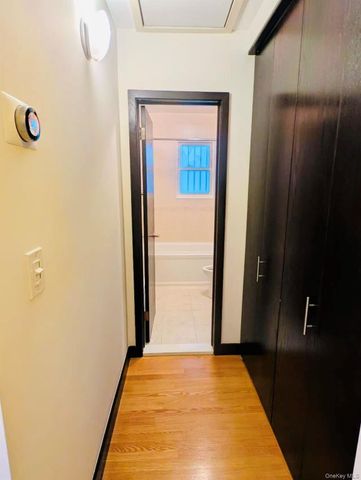 6408 213th Street, Oakland Gardens, NY 11364