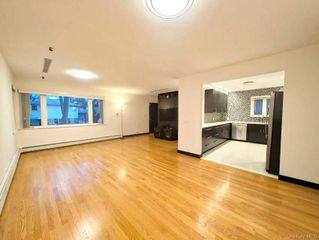 6408 213th Street, Oakland Gardens, NY 11364