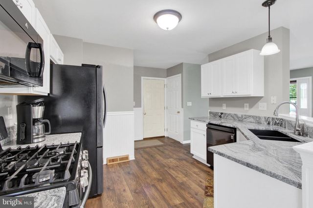 25 ADAM ST, York, PA 17404