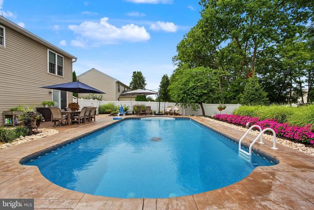 25 ADAM ST, York, PA 17404
