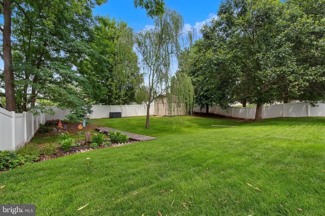 25 ADAM ST, York, PA 17404