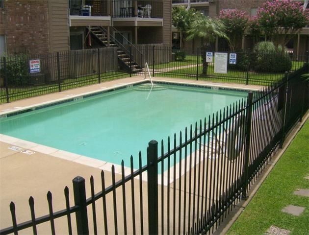 18800 Egret Bay Boulevard 905, Webster, TX 77058