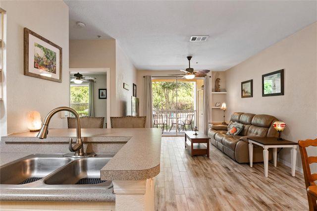 1275 LAKE SHADOW CIRCLE 13107, Maitland, FL 32751