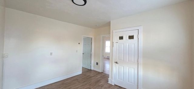 18 Linden St 18, Rockland, MA 02370