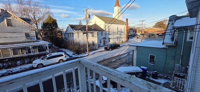 18 Linden St 18, Rockland, MA 02370