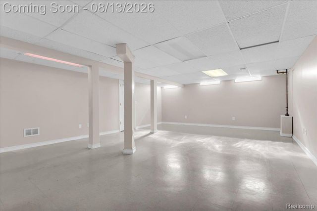 1216 Charrington Drive, Troy, MI 48083