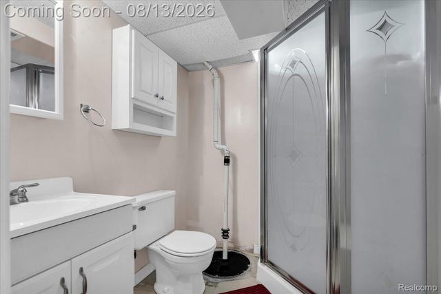 1216 Charrington Drive, Troy, MI 48083