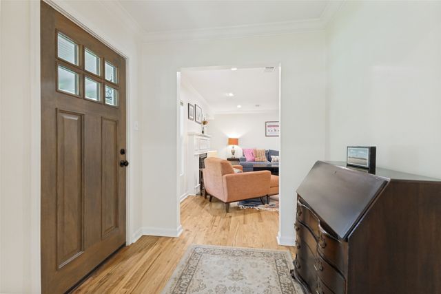 9938 Losa Drive, Dallas, TX 75218
