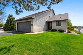 800 EAST RIVER DRIVE #F, De Pere, WI 54115