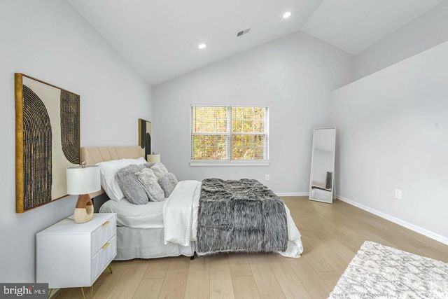 12672 CATAWBA DR, Woodbridge, VA 22192