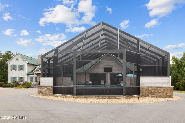 811 Highway 70, Davis, NC 28524