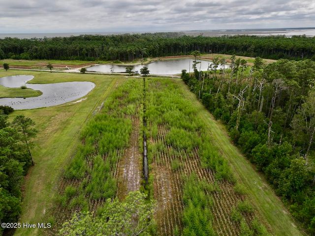 811 Highway 70, Davis, NC 28524