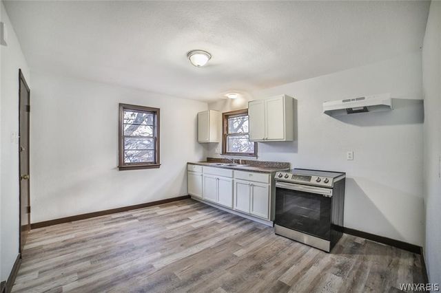 417 24th Street, Niagara Falls, NY 14303