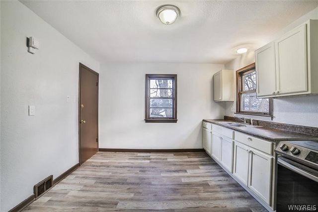 417 24th Street, Niagara Falls, NY 14303