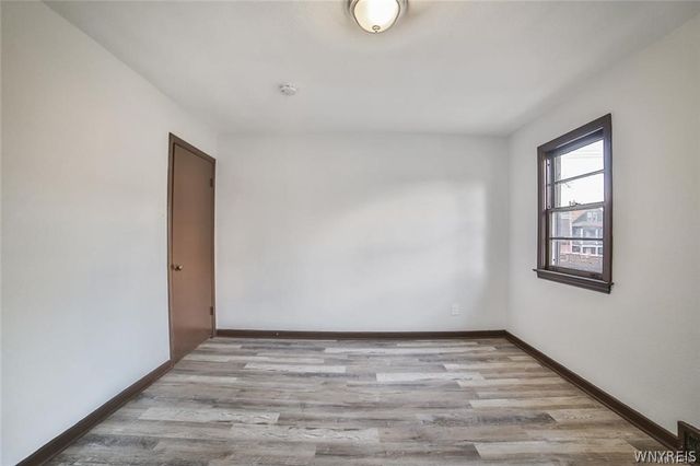 417 24th Street, Niagara Falls, NY 14303