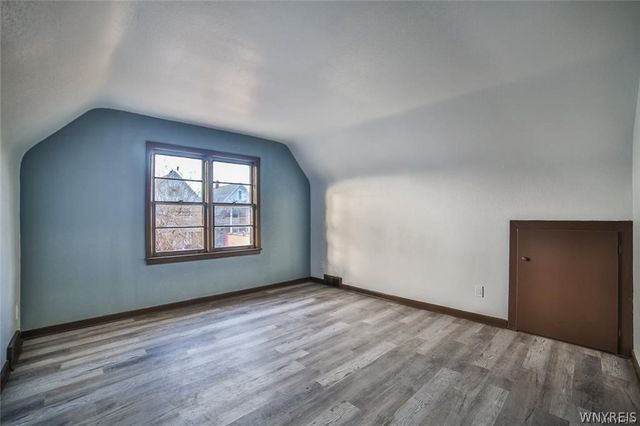 417 24th Street, Niagara Falls, NY 14303