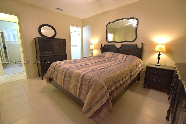 2971 Crosley Dr W F, West Palm Beach, FL 33415