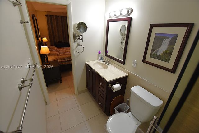 2971 Crosley Dr W F, West Palm Beach, FL 33415