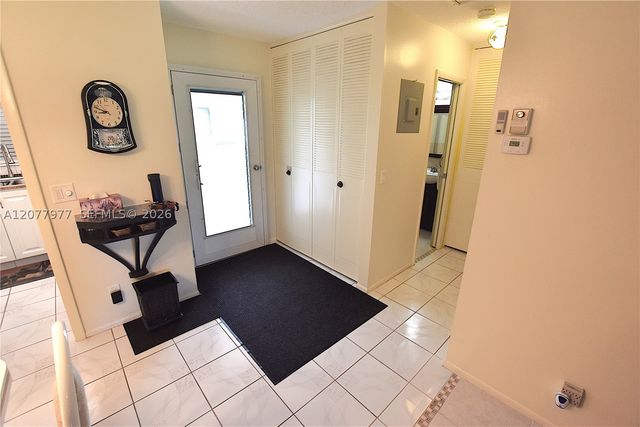 2971 Crosley Dr W F, West Palm Beach, FL 33415