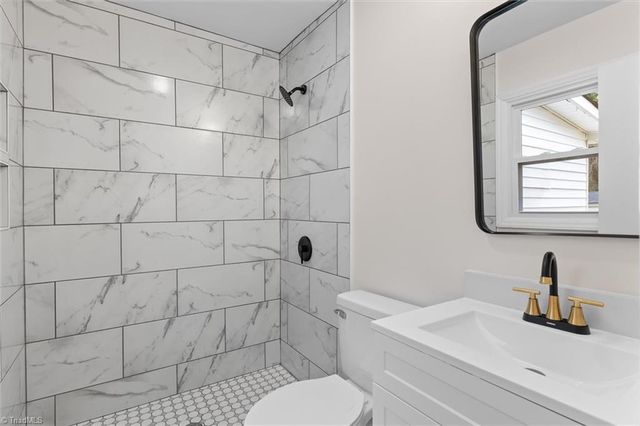 3909 Kipling Drive, Greensboro, NC 27407