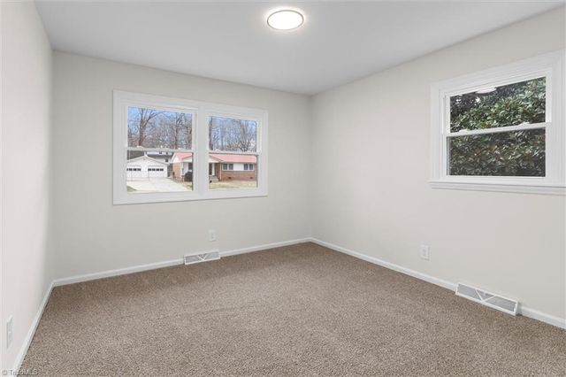 3909 Kipling Drive, Greensboro, NC 27407