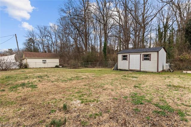 3909 Kipling Drive, Greensboro, NC 27407