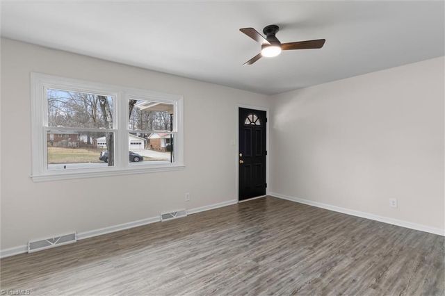 3909 Kipling Drive, Greensboro, NC 27407